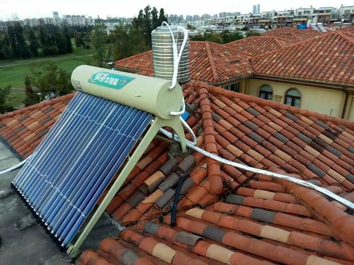 皇明太阳能热水器-金双腾(14支)